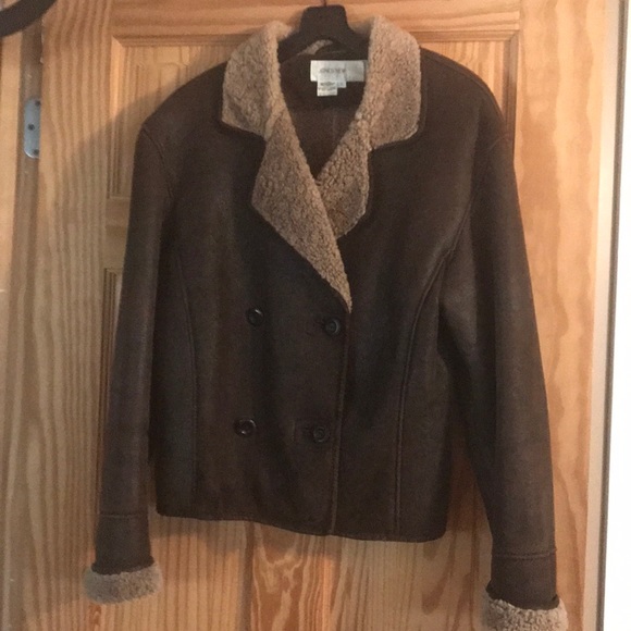 Sheepskin leather cropped coat - Picture 2 of 2